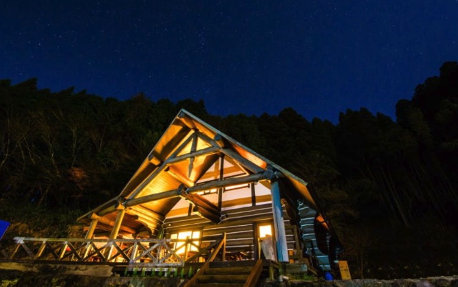 湯布院ログハウスの宿トムソーヤ