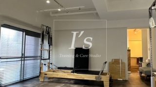 パーソナルトレーニングジム I’s training care aiz pilates studio 北参道 ピラティス