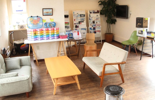 branch out base株式会社【安宅自動車整備工場】