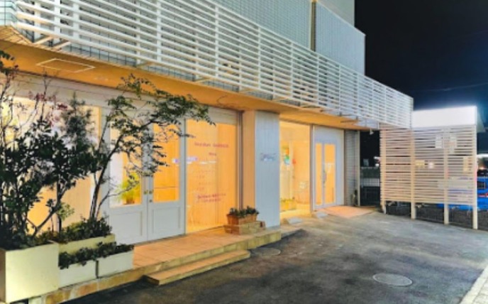 Rose' allure Quick booth